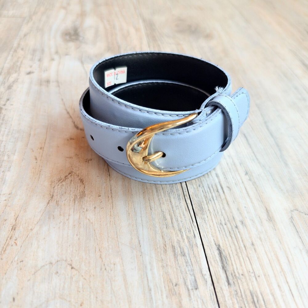 Vintage Baby Blue Leather Belt Gold Tone Buckle Size 31 Old Money Soft Girl